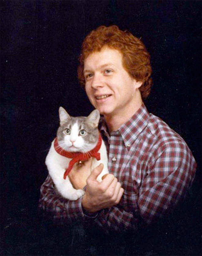 Glorious photo with a cat.
