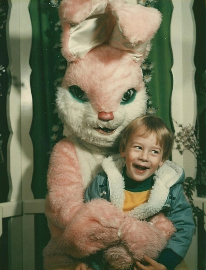 Terrifying Easter bunny. Pure nightmare fuel.