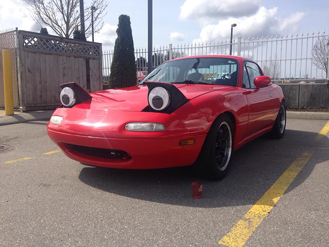 It's a well known fact that everything is so much better with a pair of googly eyes.