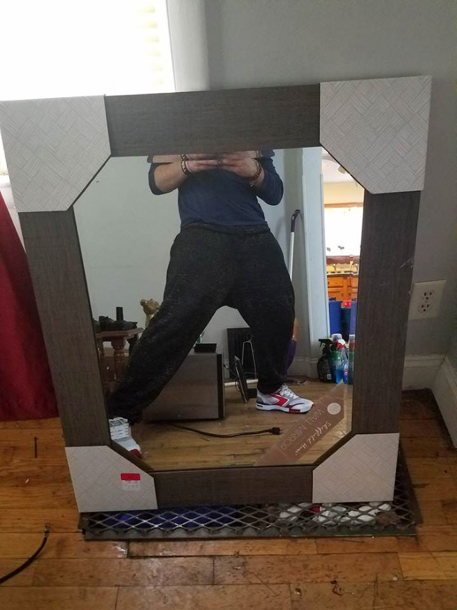 People trying to sell mirrors look hilarious.